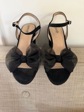 Life Stride Black Bow Open-Toe Ankle-Strap Heels